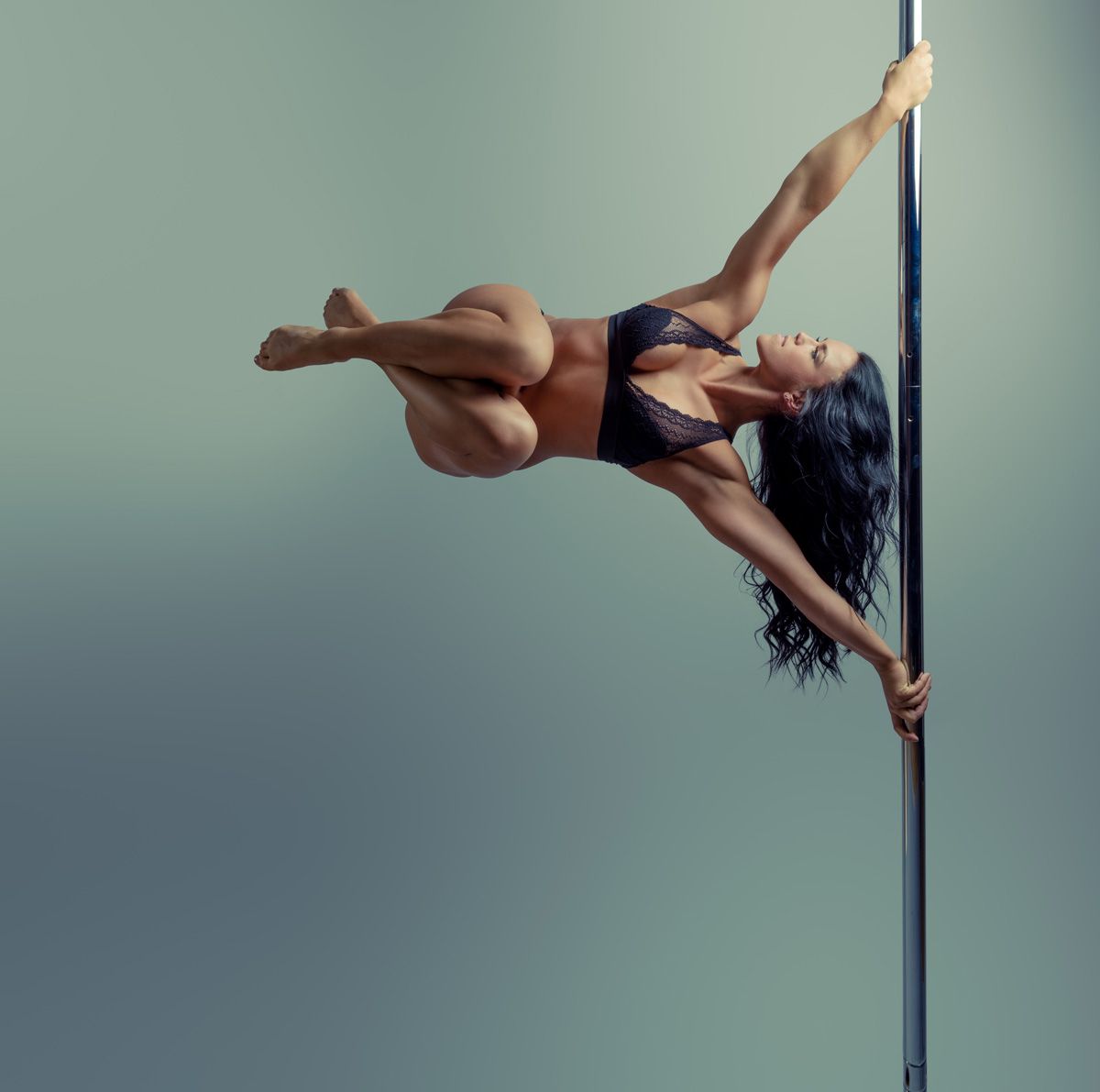 Sarah Scott pole